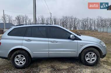 Внедорожник / Кроссовер SsangYong Kyron 2010 в 