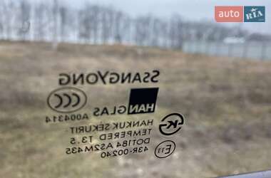 Внедорожник / Кроссовер SsangYong Kyron 2010 в 