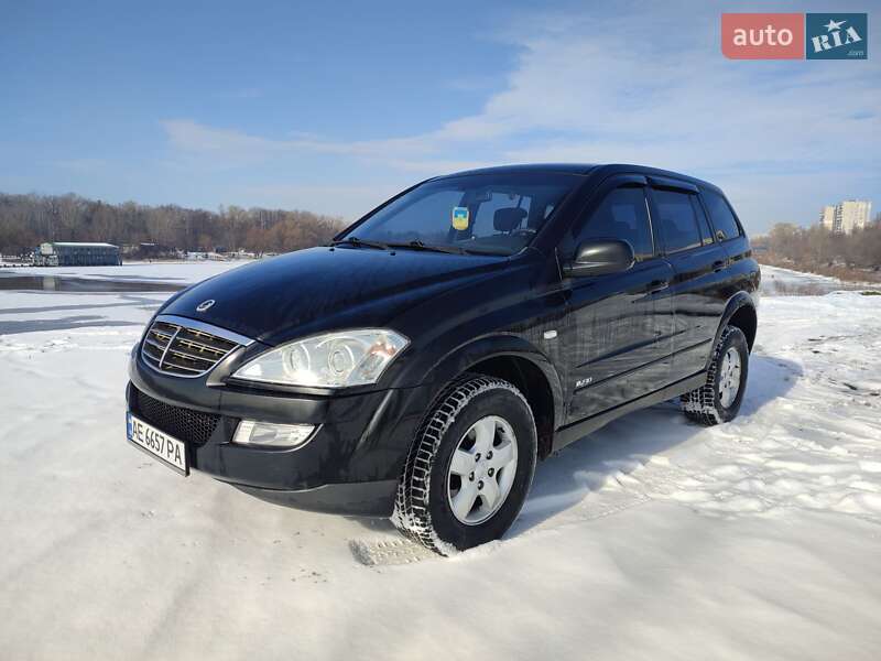 Внедорожник / Кроссовер SsangYong Kyron 2010 в Киеве