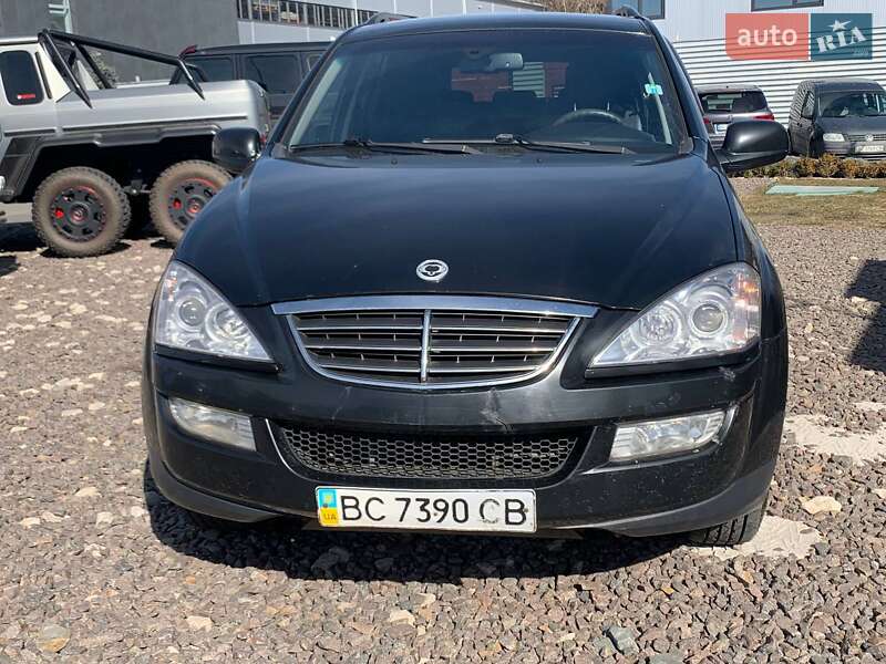 Позашляховик / Кросовер SsangYong Kyron 2009 в Львові