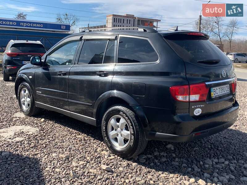 Позашляховик / Кросовер SsangYong Kyron 2009 в Львові