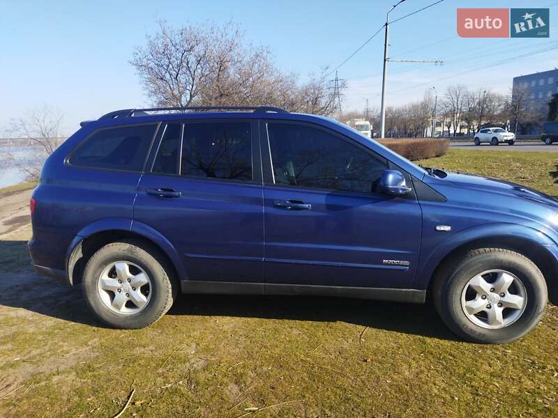 Внедорожник / Кроссовер SsangYong Kyron 2010 в Днепре