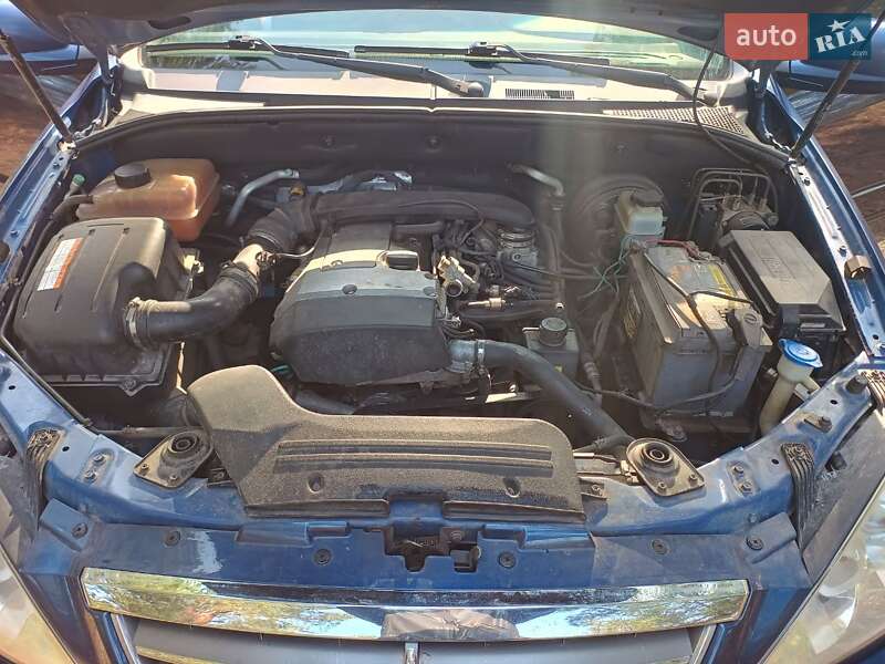 Внедорожник / Кроссовер SsangYong Kyron 2011 в Днепре