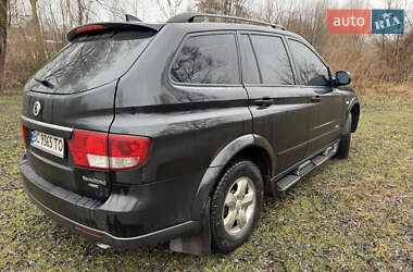 Позашляховик / Кросовер SsangYong Kyron 2010 в 
