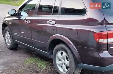 Внедорожник / Кроссовер SsangYong Kyron 2010 в 