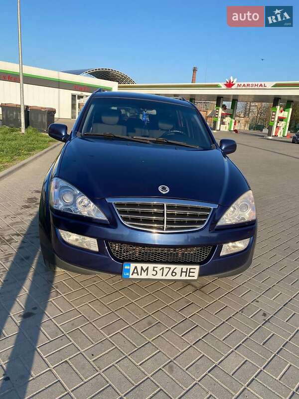 Внедорожник / Кроссовер SsangYong Kyron 2011 в Житомире
