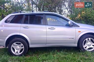 Внедорожник / Кроссовер SsangYong Kyron 2007 в 