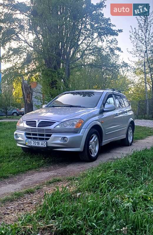 Позашляховик / Кросовер SsangYong Kyron 2007 в Києві