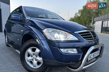 Позашляховик / Кросовер SsangYong Kyron 2011 в 