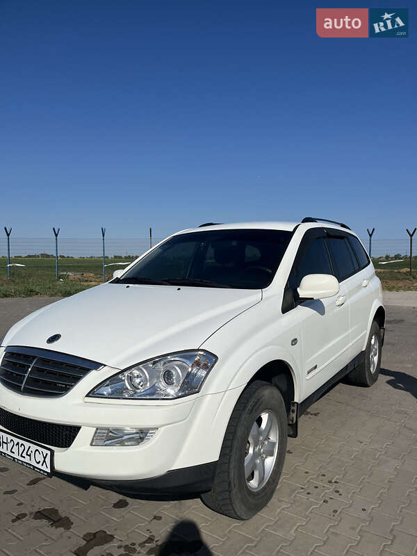 Внедорожник / Кроссовер SsangYong Kyron 2013 в Одессе