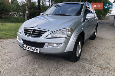 Позашляховик / Кросовер SsangYong Kyron 2012 в 