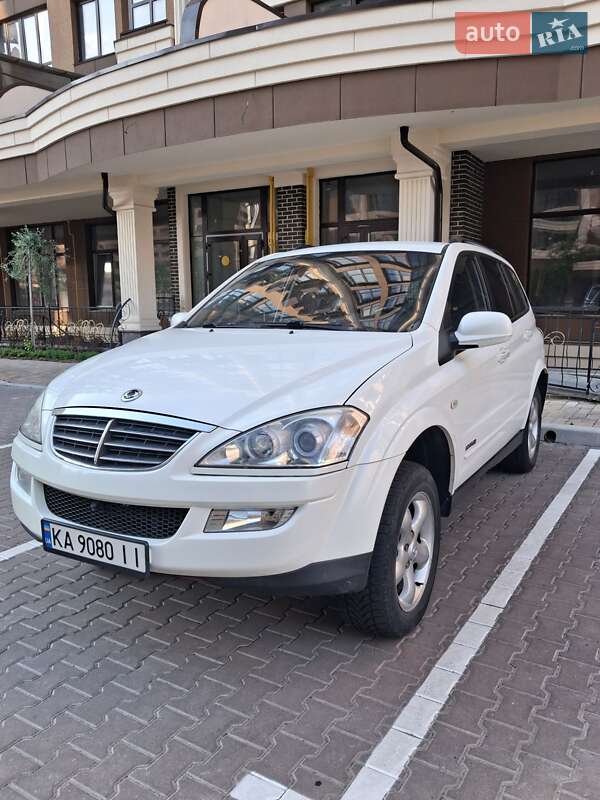 Внедорожник / Кроссовер SsangYong Kyron 2008 в Софиевской Борщаговке