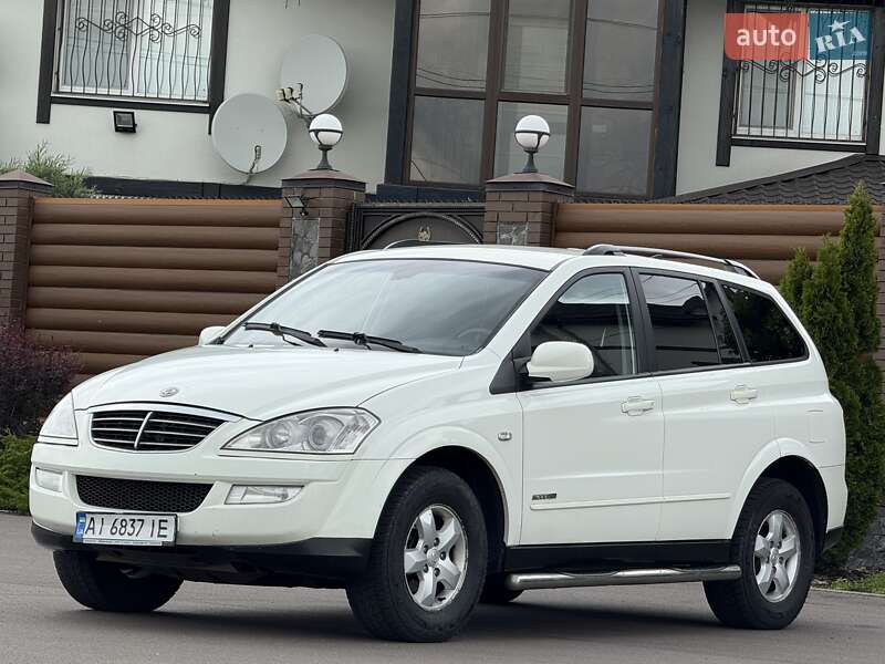 Позашляховик / Кросовер SsangYong Kyron 2014 в Борисполі