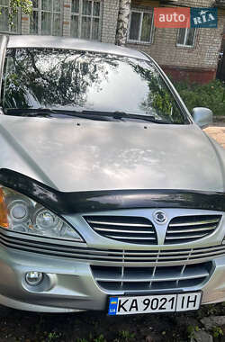 Внедорожник / Кроссовер SsangYong Kyron 2010 в 