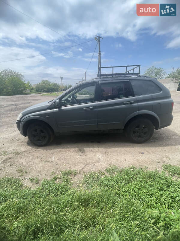 Внедорожник / Кроссовер SsangYong Kyron 2010 в Днепре
