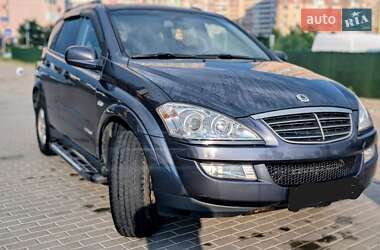 Внедорожник / Кроссовер SsangYong Kyron 2013 в 