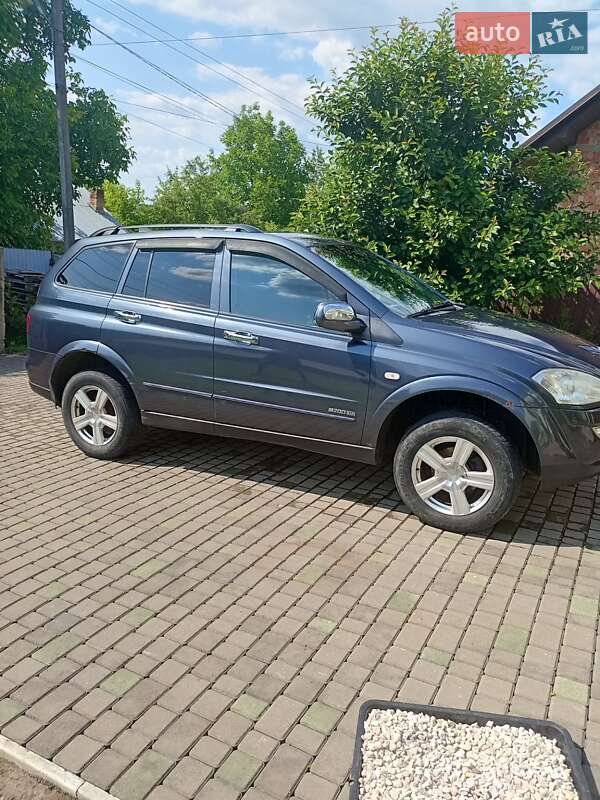 Внедорожник / Кроссовер SsangYong Kyron 2008 в Черновцах