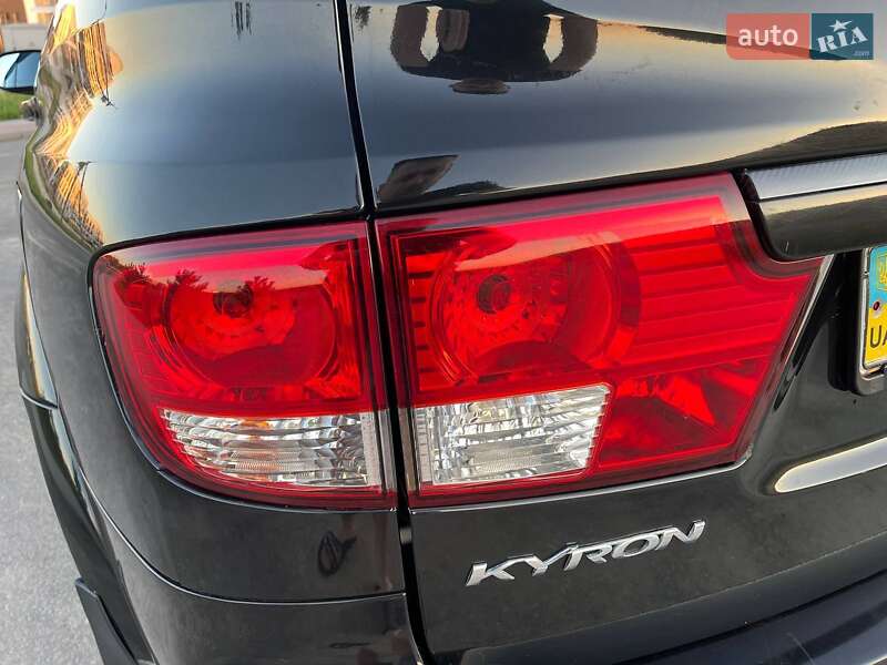 Внедорожник / Кроссовер SsangYong Kyron 2012 в Ровно