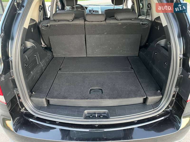 Внедорожник / Кроссовер SsangYong Kyron 2012 в Ровно