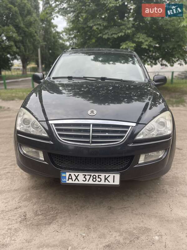 Внедорожник / Кроссовер SsangYong Kyron 2010 в 