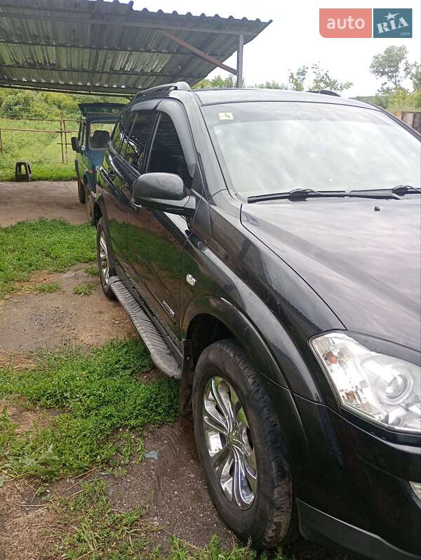 Внедорожник / Кроссовер SsangYong Kyron 2010 в Золочеве