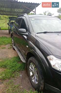 Внедорожник / Кроссовер SsangYong Kyron 2010 в 