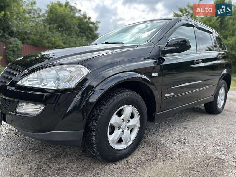 Внедорожник / Кроссовер SsangYong Kyron 2013 в Киеве