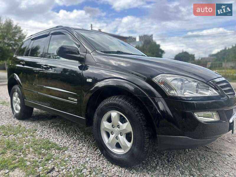 Внедорожник / Кроссовер SsangYong Kyron 2013 в Киеве