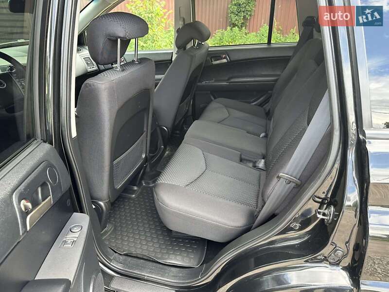 Внедорожник / Кроссовер SsangYong Kyron 2013 в Киеве