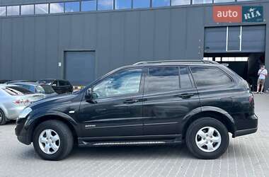 Внедорожник / Кроссовер SsangYong Kyron 2010 в 