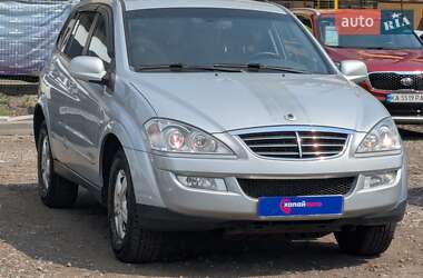 Внедорожник / Кроссовер SsangYong Kyron 2012 в 