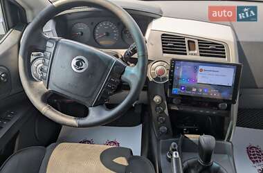 Внедорожник / Кроссовер SsangYong Kyron 2012 в 