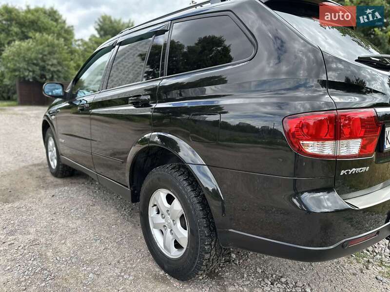 Позашляховик / Кросовер SsangYong Kyron 2013 в Києві