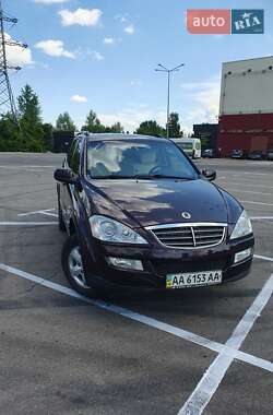 Позашляховик / Кросовер SsangYong Kyron 2010 в 