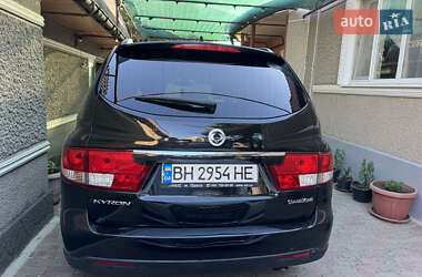 Позашляховик / Кросовер SsangYong Kyron 2011 в 