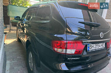 Позашляховик / Кросовер SsangYong Kyron 2011 в 