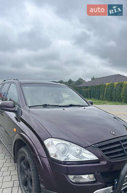 Внедорожник / Кроссовер SsangYong Kyron 2009 в 