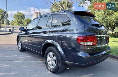 Внедорожник / Кроссовер SsangYong Kyron 2010 в 