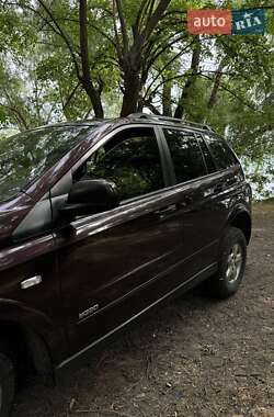 Внедорожник / Кроссовер SsangYong Kyron 2010 в 