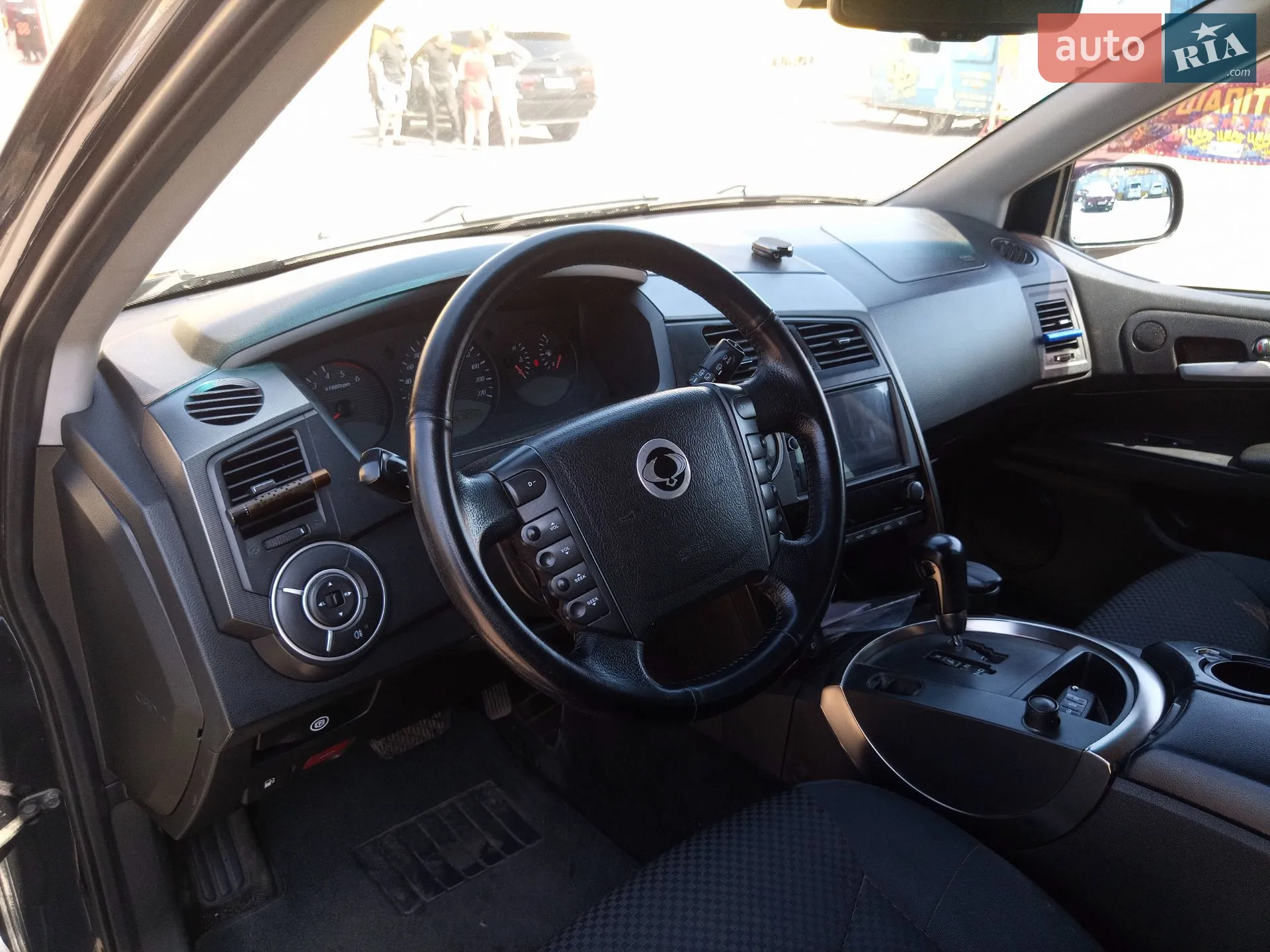 2010 SsangYong Kyron - мініатюра 17
