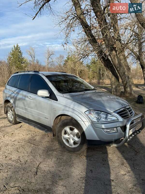 Внедорожник / Кроссовер SsangYong Kyron 2010 в Днепре