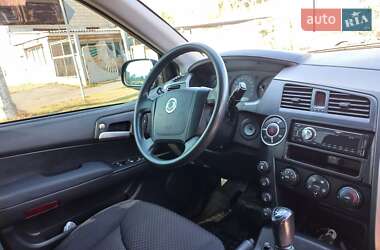 Позашляховик / Кросовер SsangYong Kyron 2010 в 