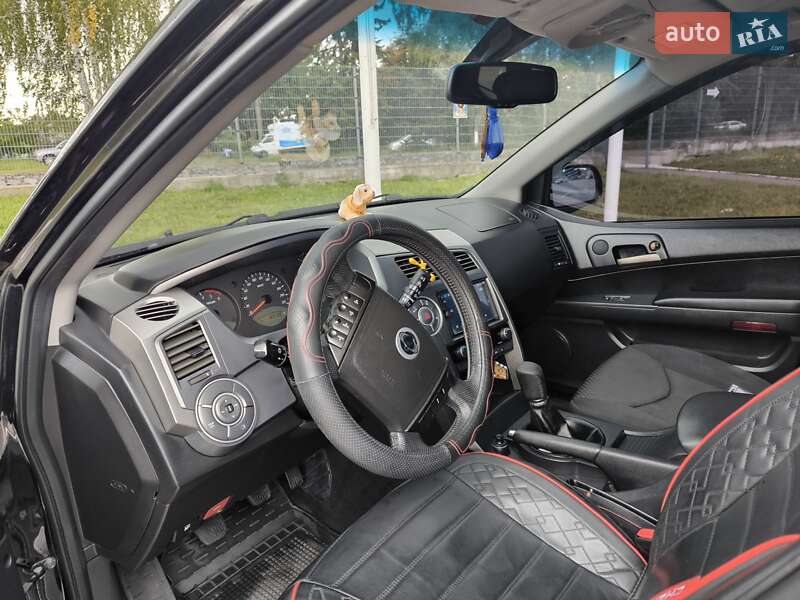Позашляховик / Кросовер SsangYong Kyron 2013 в Житомирі