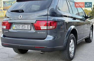 Внедорожник / Кроссовер SsangYong Kyron 2010 в 