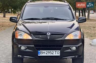 Позашляховик / Кросовер SsangYong Kyron 2008 в 