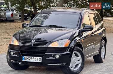 Позашляховик / Кросовер SsangYong Kyron 2008 в 