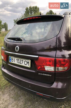 Внедорожник / Кроссовер SsangYong Kyron 2010 в 