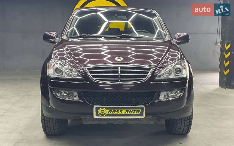 Внедорожник / Кроссовер SsangYong Kyron 2010 в Черновцах