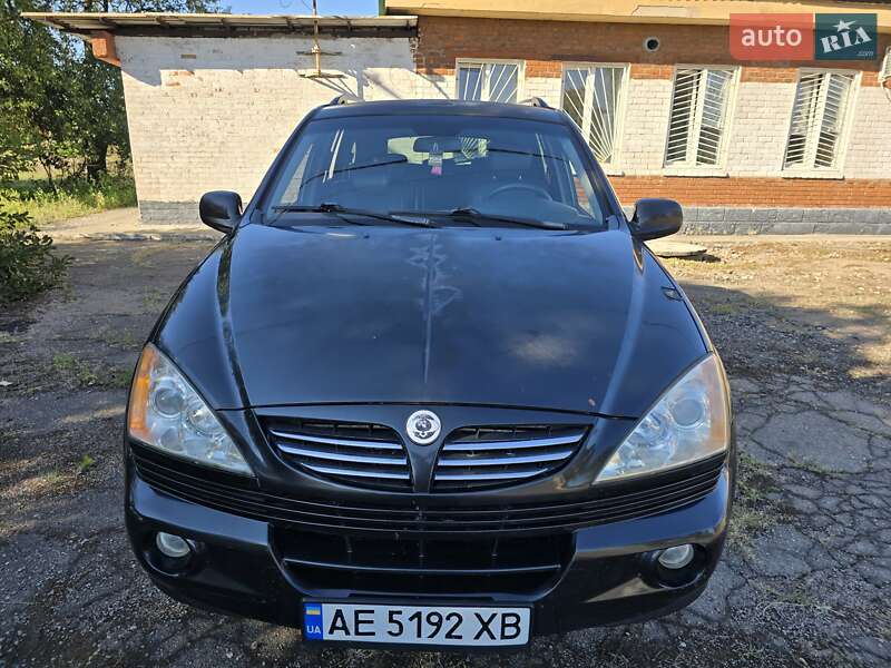 Внедорожник / Кроссовер SsangYong Kyron 2006 в Днепре