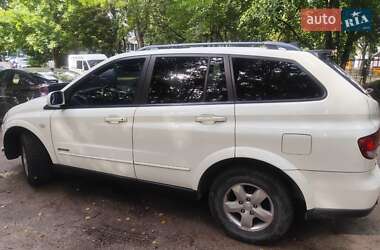 Позашляховик / Кросовер SsangYong Kyron 2009 в 